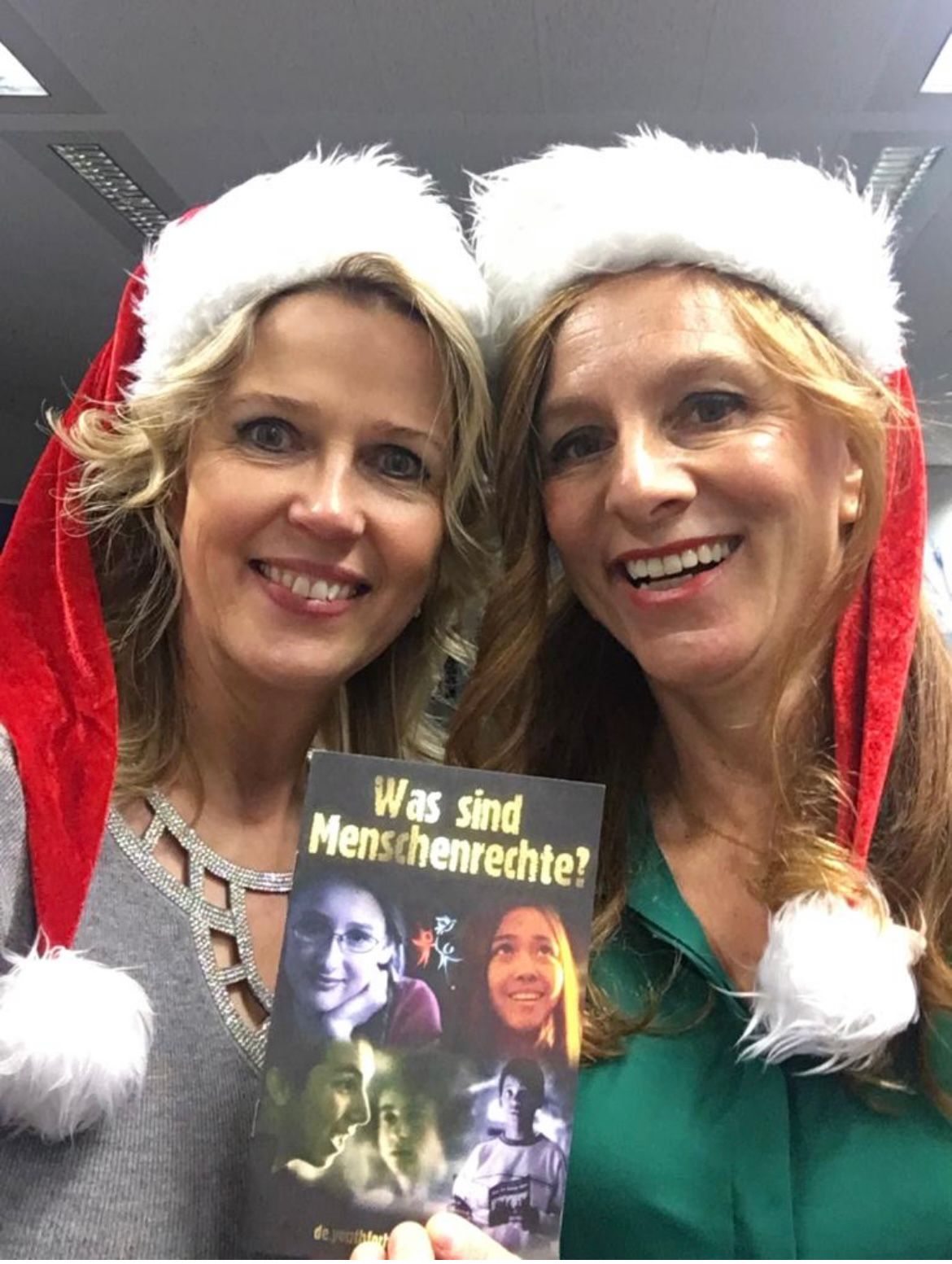 0695c4ab-aa3c-4f4f-b7aa-ed6eca4c0d78